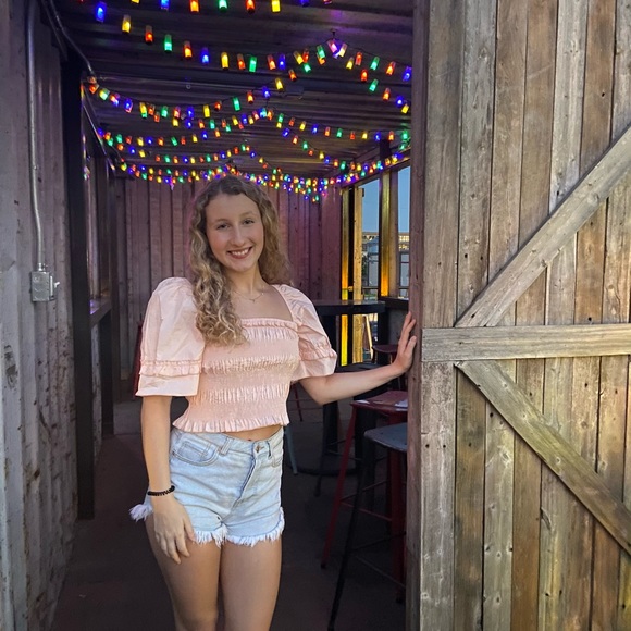 Pink Puff Sleeve Top - Picture 1 of 1